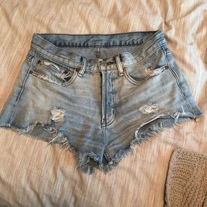 Distressed BDG denim shorts